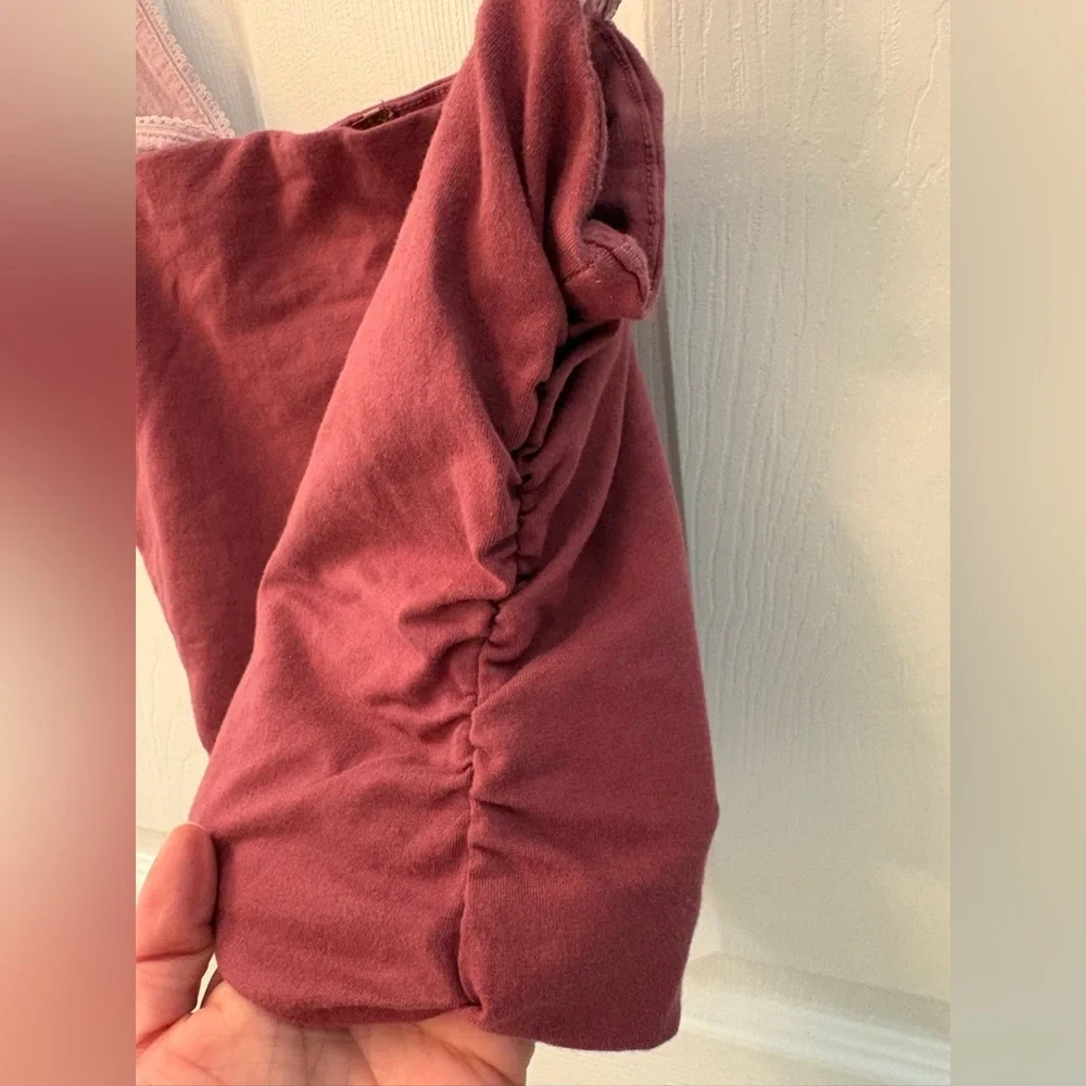 Free People 2 Tone Maroon Sleeveless Cami Camisole Crop Tank Top Size Small‎